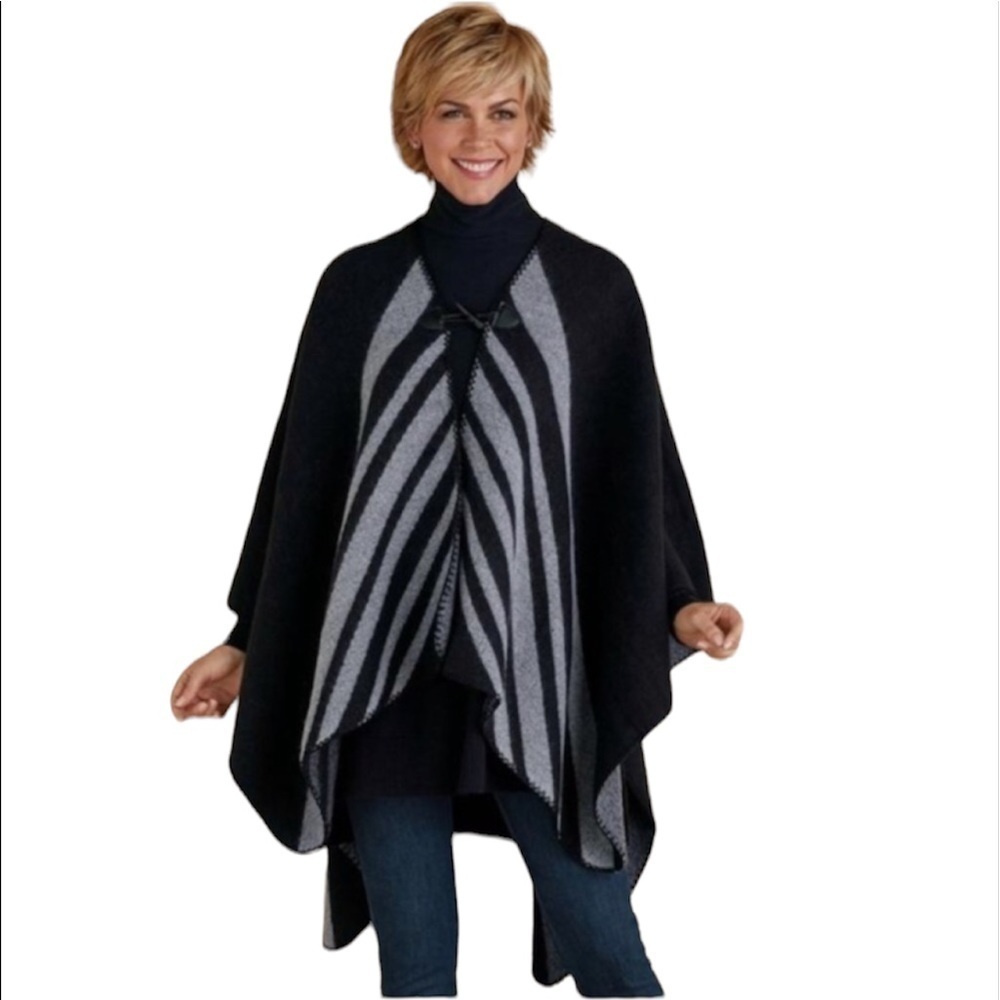Soft Surroundings Poncho Wrap Whistler Cape Black Gray One Size
